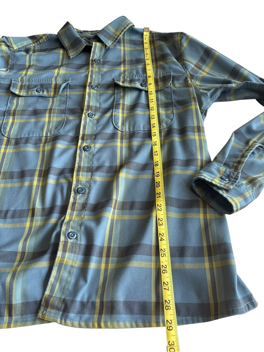 Mountain Hardwear Plaid Button Up Shirt XL Blue Stretch Outdoor - Picture 8 of 12